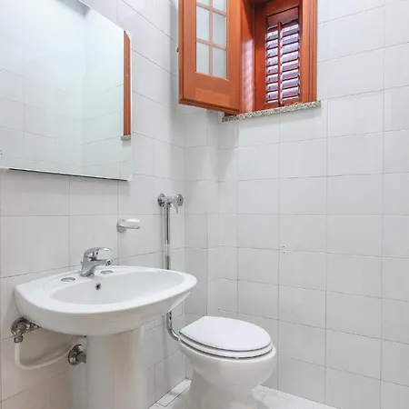 3 Bedroom Stunning In Vakantiehuis